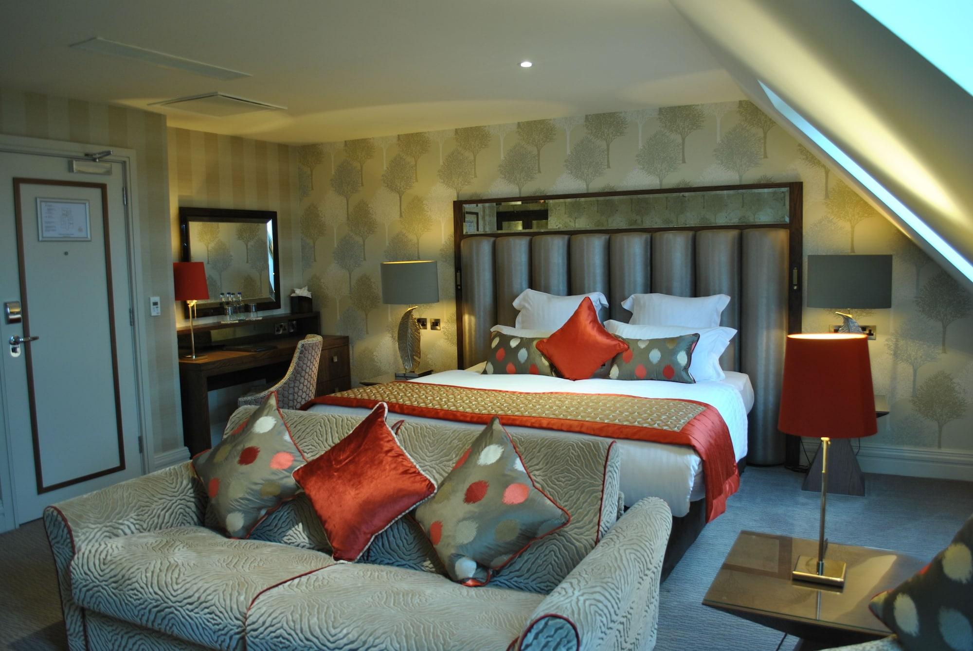Grosvenor Pulford Hotel & Spa מראה חיצוני תמונה