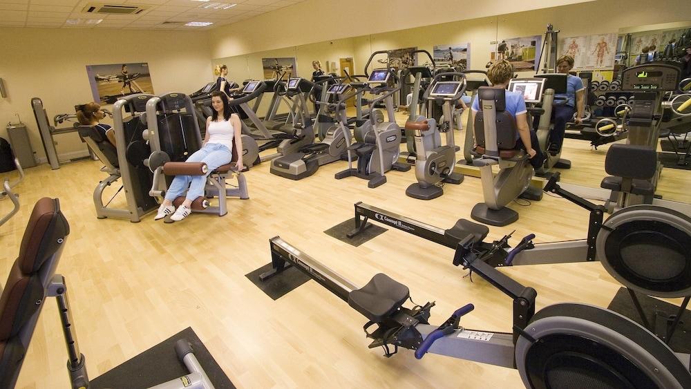 Grosvenor Pulford Hotel & Spa מראה חיצוני תמונה