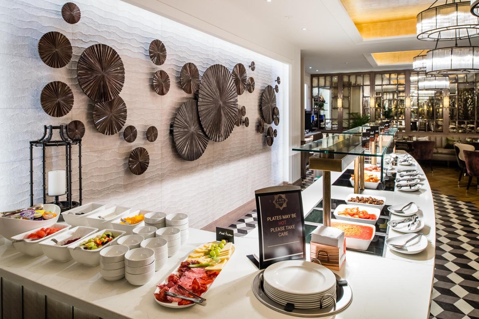 Grosvenor Pulford Hotel & Spa מראה חיצוני תמונה